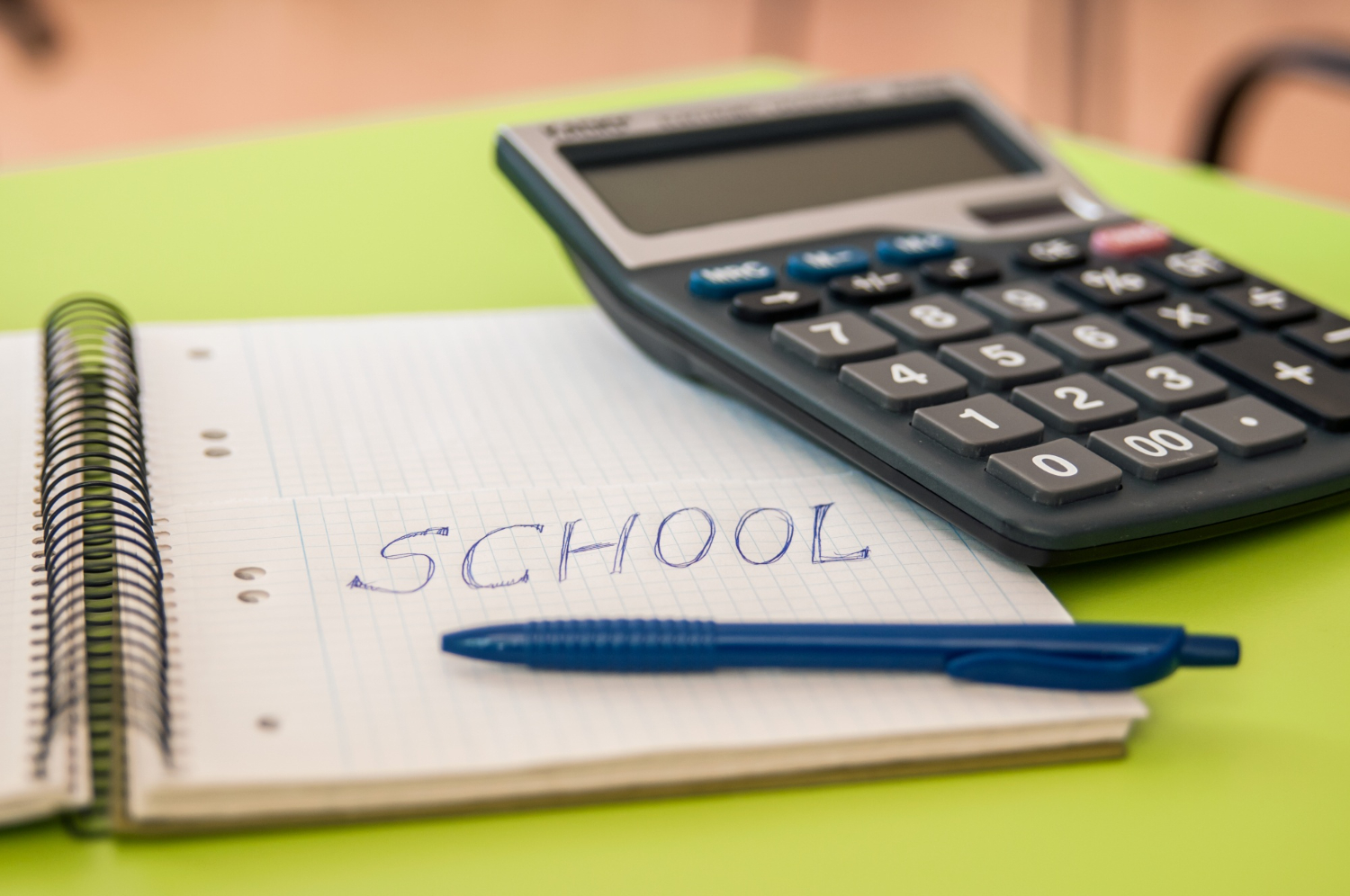 Mommies Daily – Biaya Masuk SMP Jakarta Selatan dan Jakarta Pusat 2026/2027